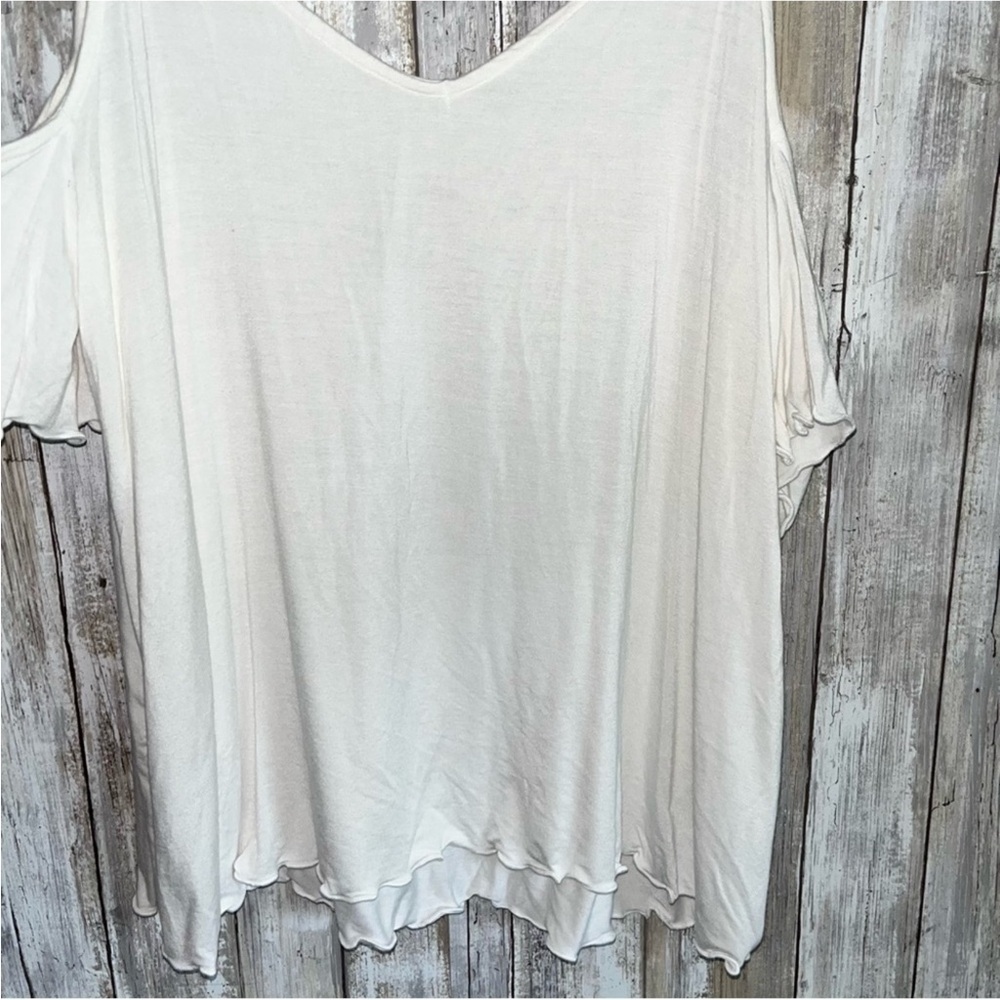 American Eagle White High Low Open Shoulder Tank - Picture 3 of 4